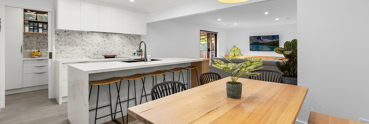Kitchen with marble splashback