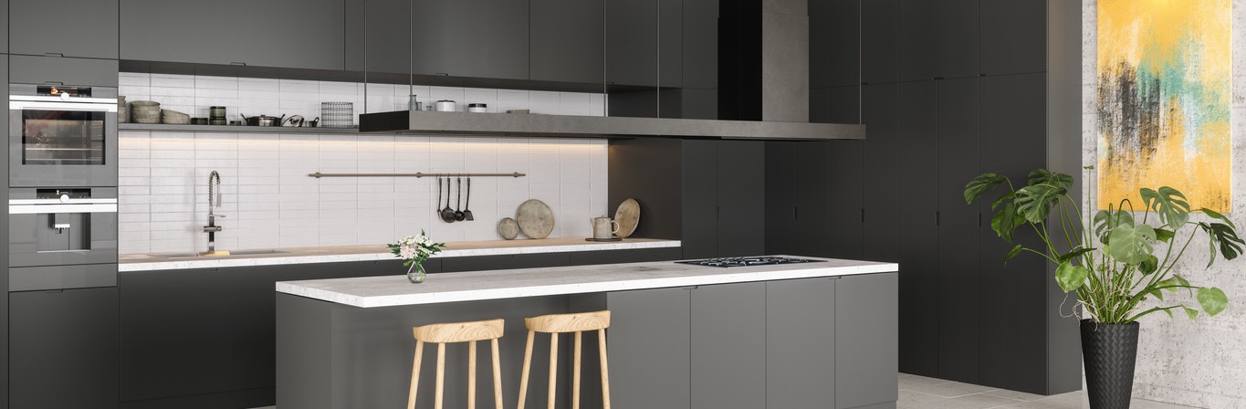 Black chic kitchen