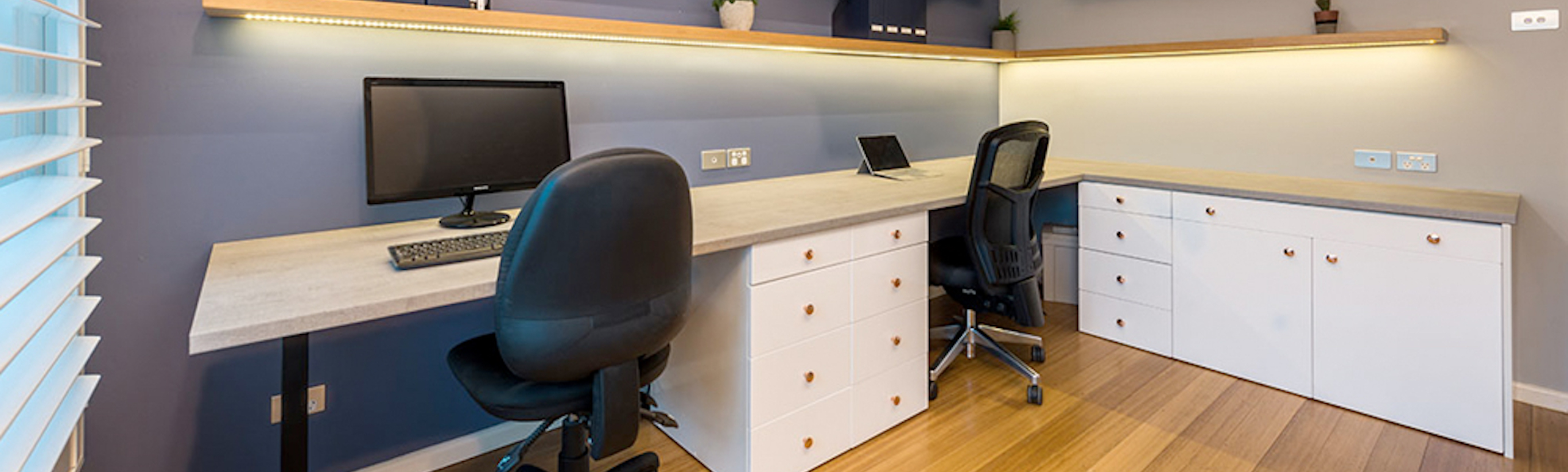 office with two office chairs