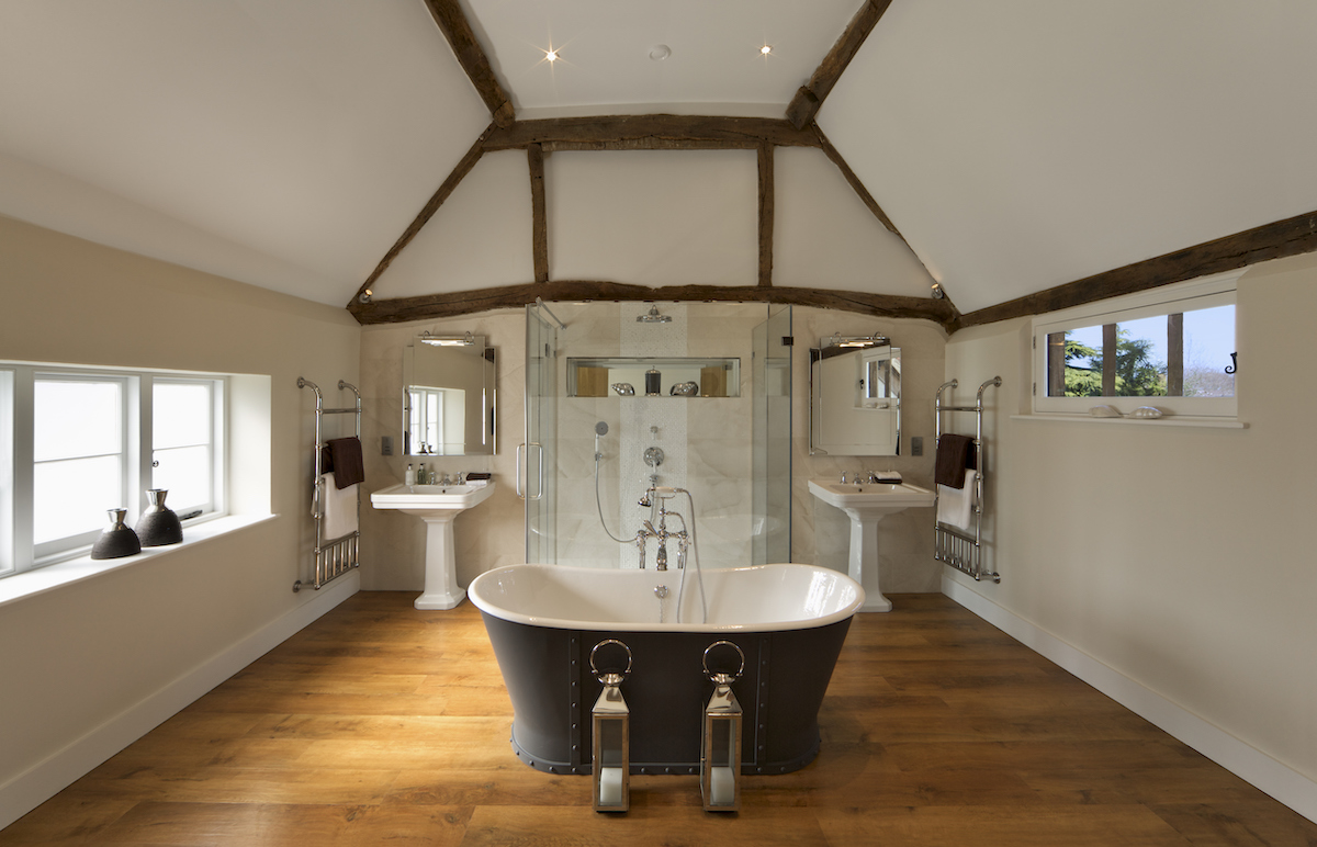 Bathroom with freestanding bathtub 