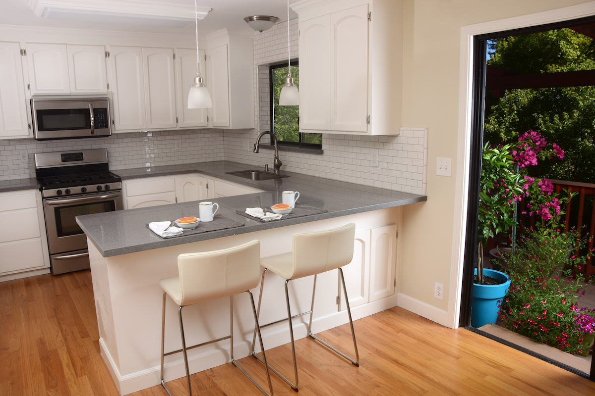 Dark grey countertop