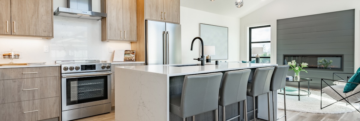 Kitchen with pendant lights