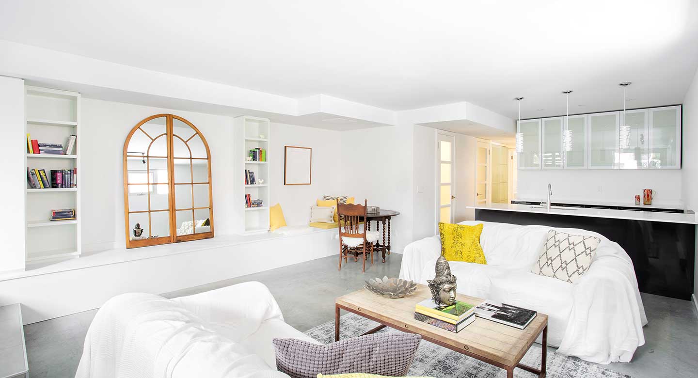 Open plan kitchen and living room