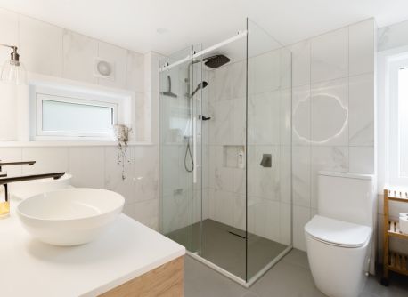 Bathroom Suite & Laundry Renovation