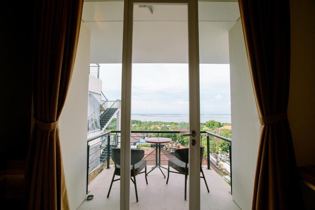 Grand Superior Room gallery at Mahogany Hotel Nusa Dua