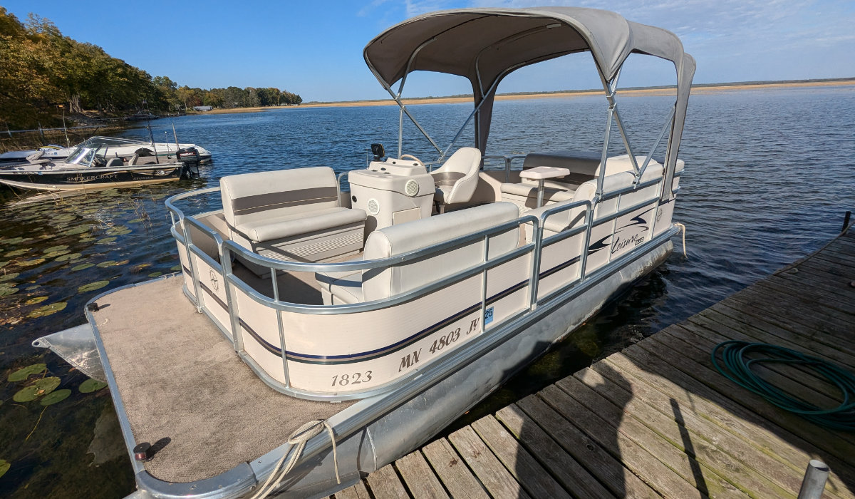 Pontoon Rental