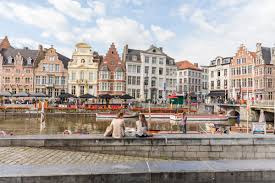 Compra inmobiliaria en Gand – foto 3
