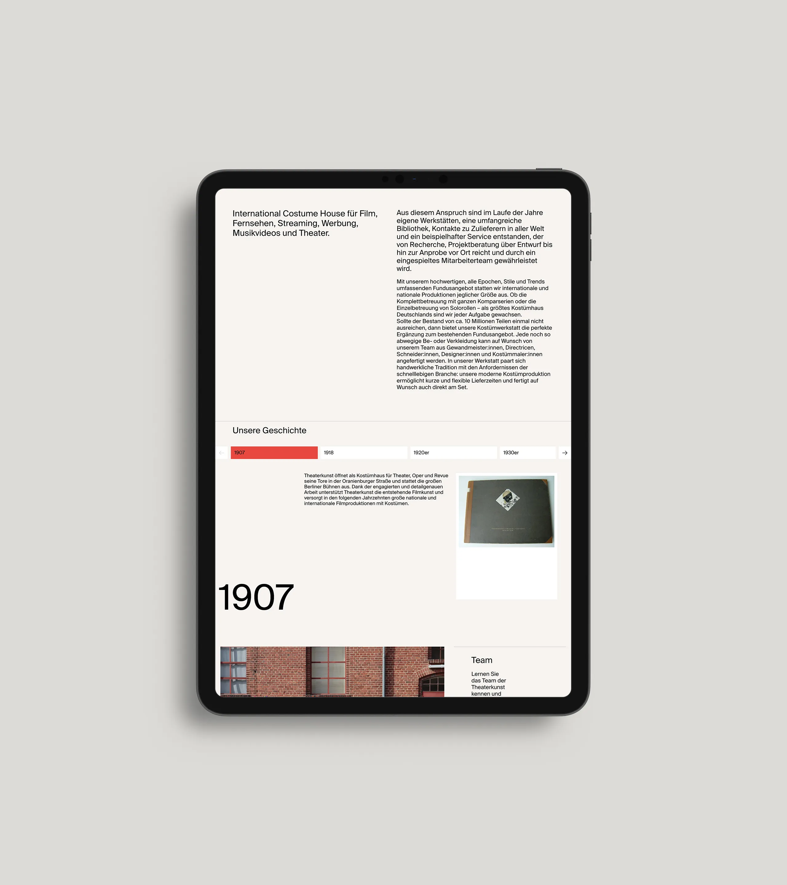 Mockup der Webseite von Theaterkunst im Tablet Format.
