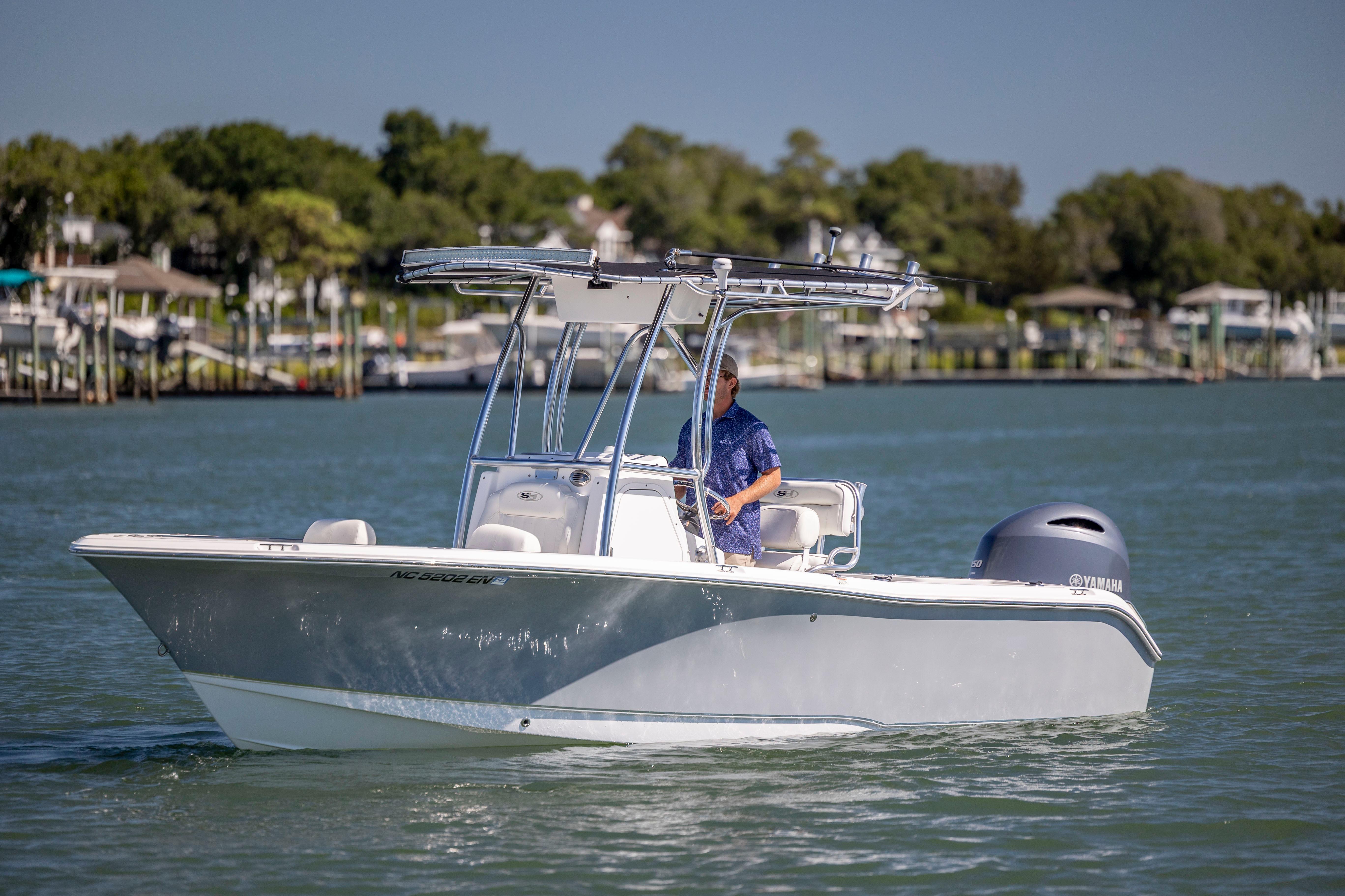Sea Hunt Triton 210
