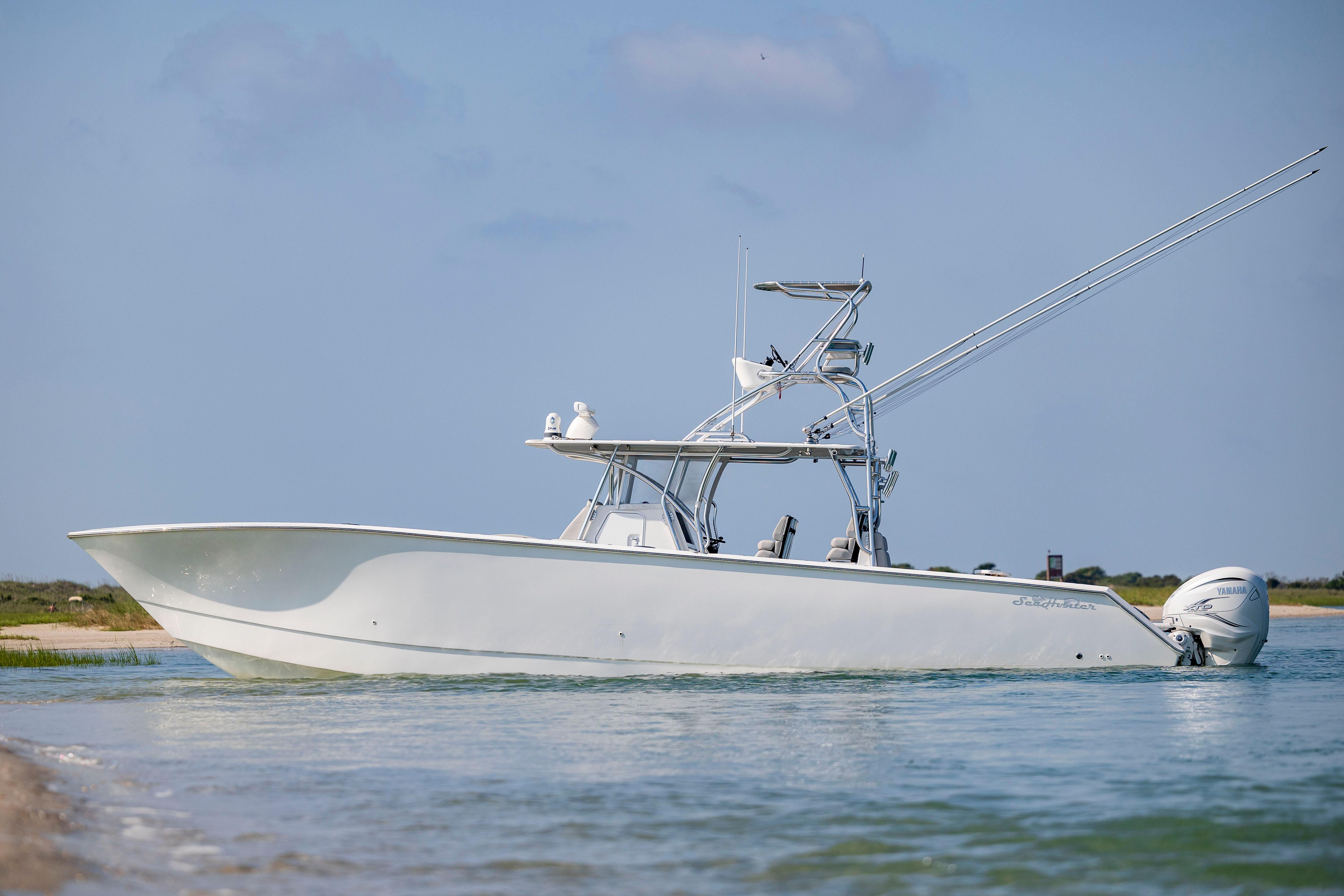SeaHunter 46 CTS