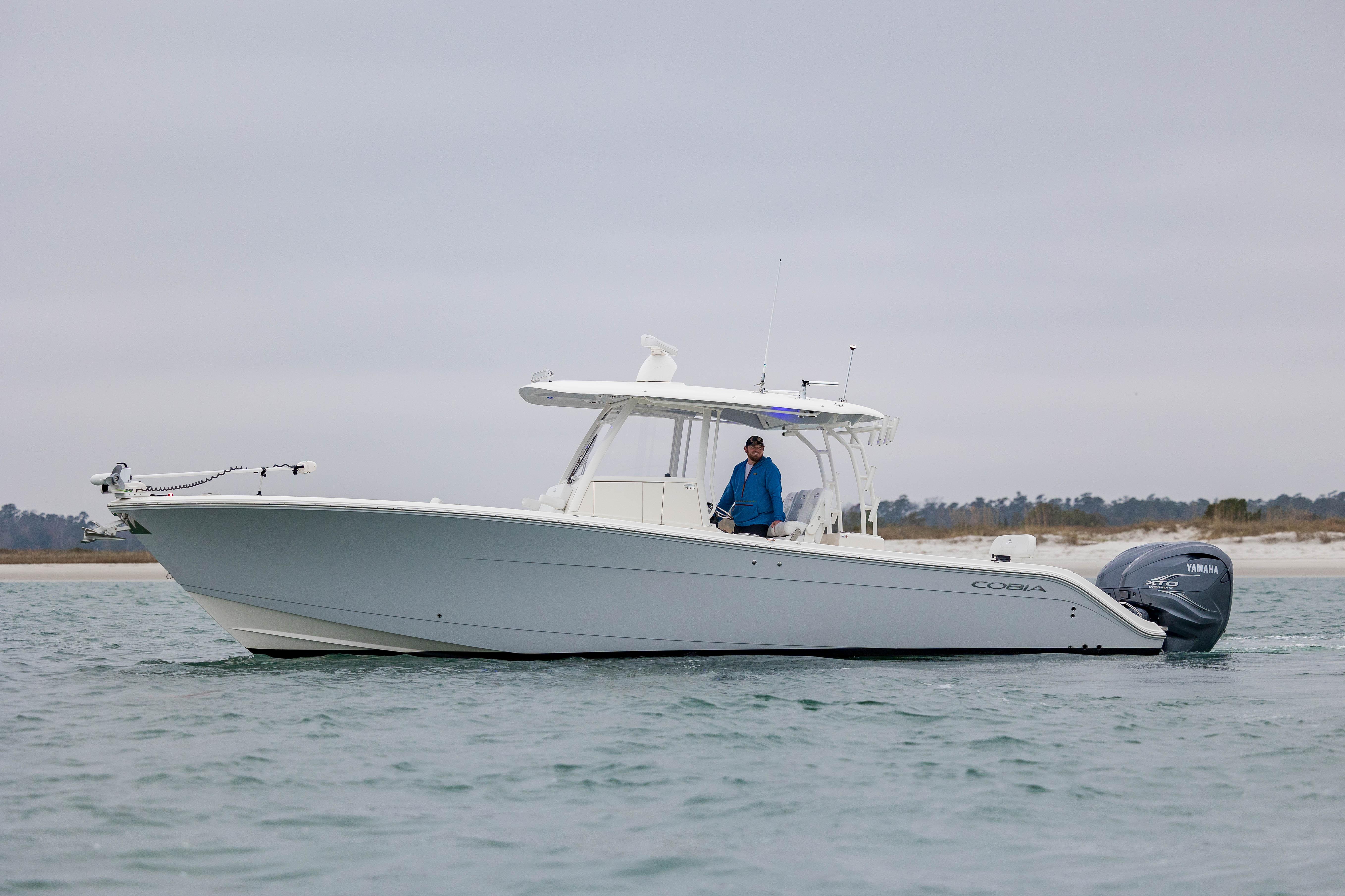 Cobia 350 Center Console