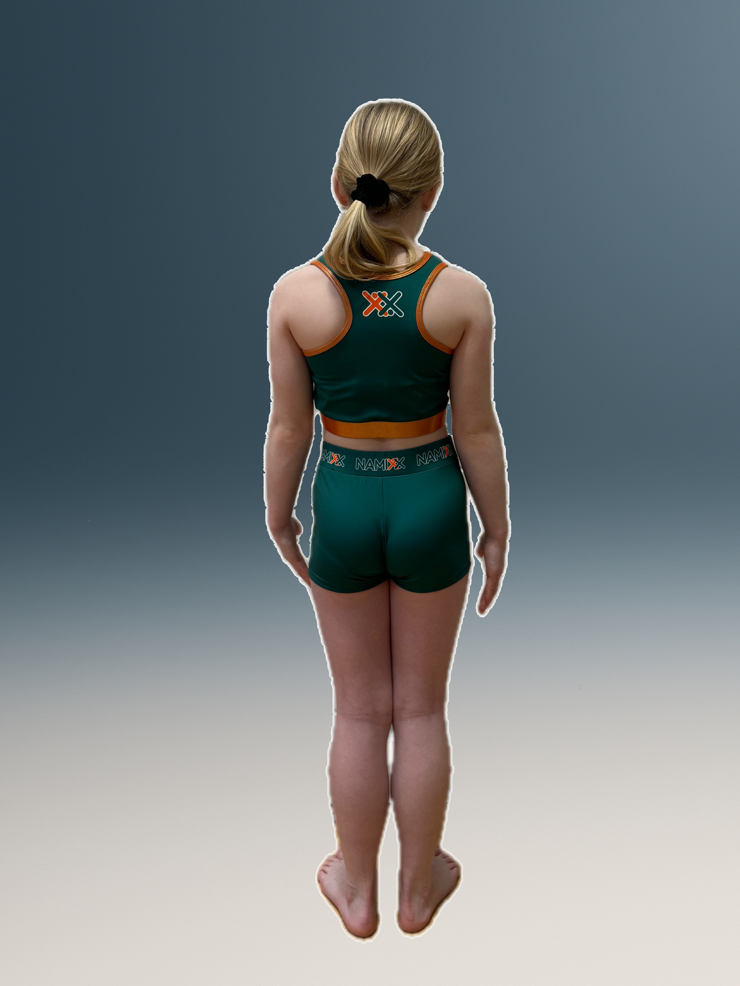 crop top image