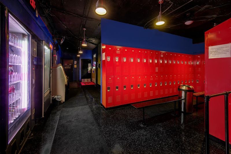 The locker room area of TheZClub