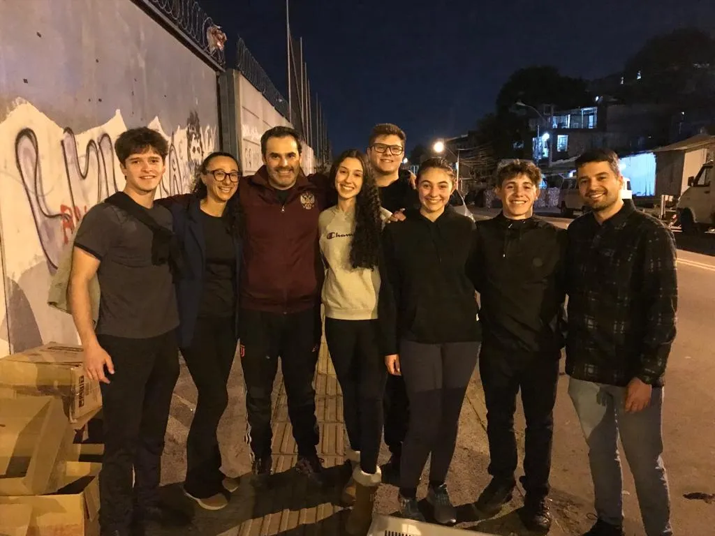 Ação solidária dos terceiranistas