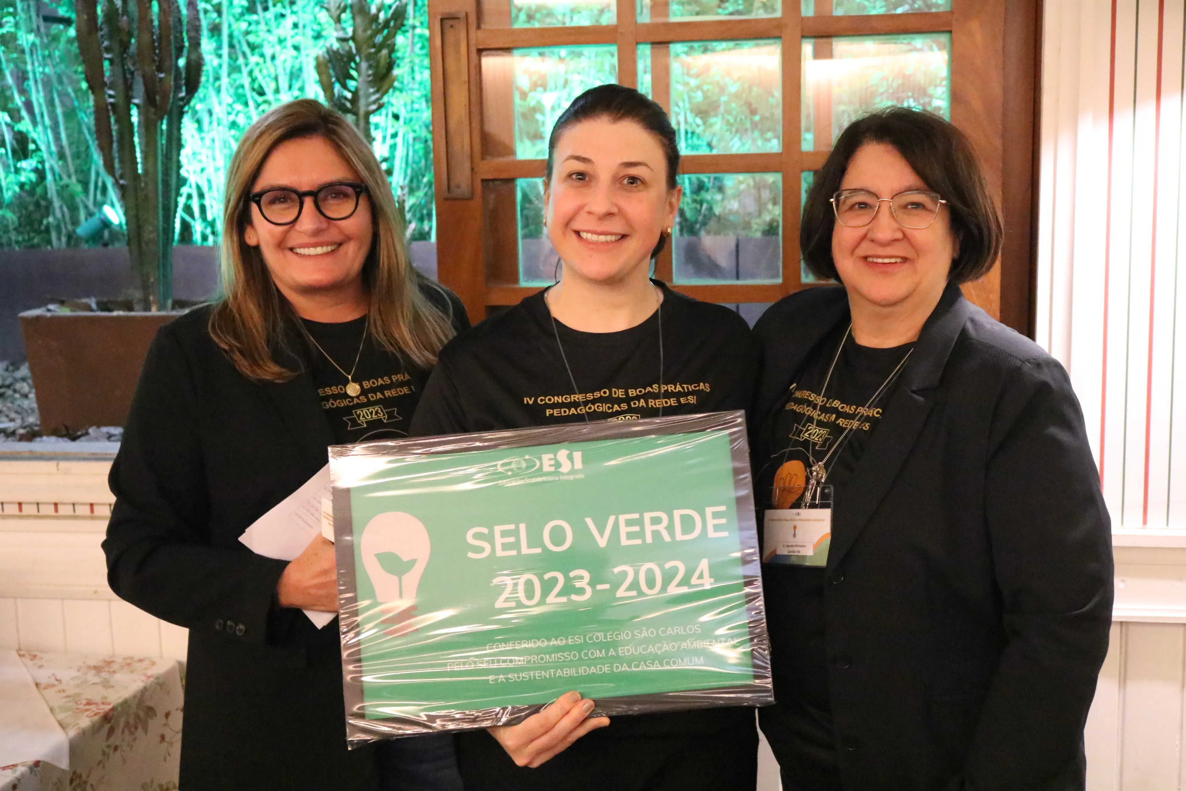 Colégio Recebe o Selo Verde da Rede ESI