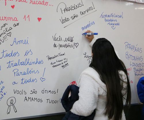 Encanto e realizações na Mostra Pedagógica: Versos na infância