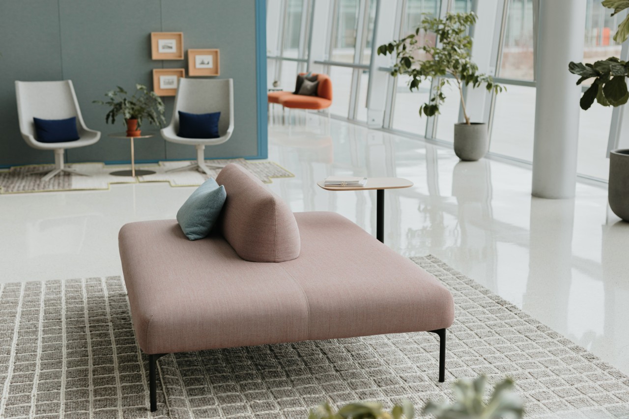 Pip Laptop Table