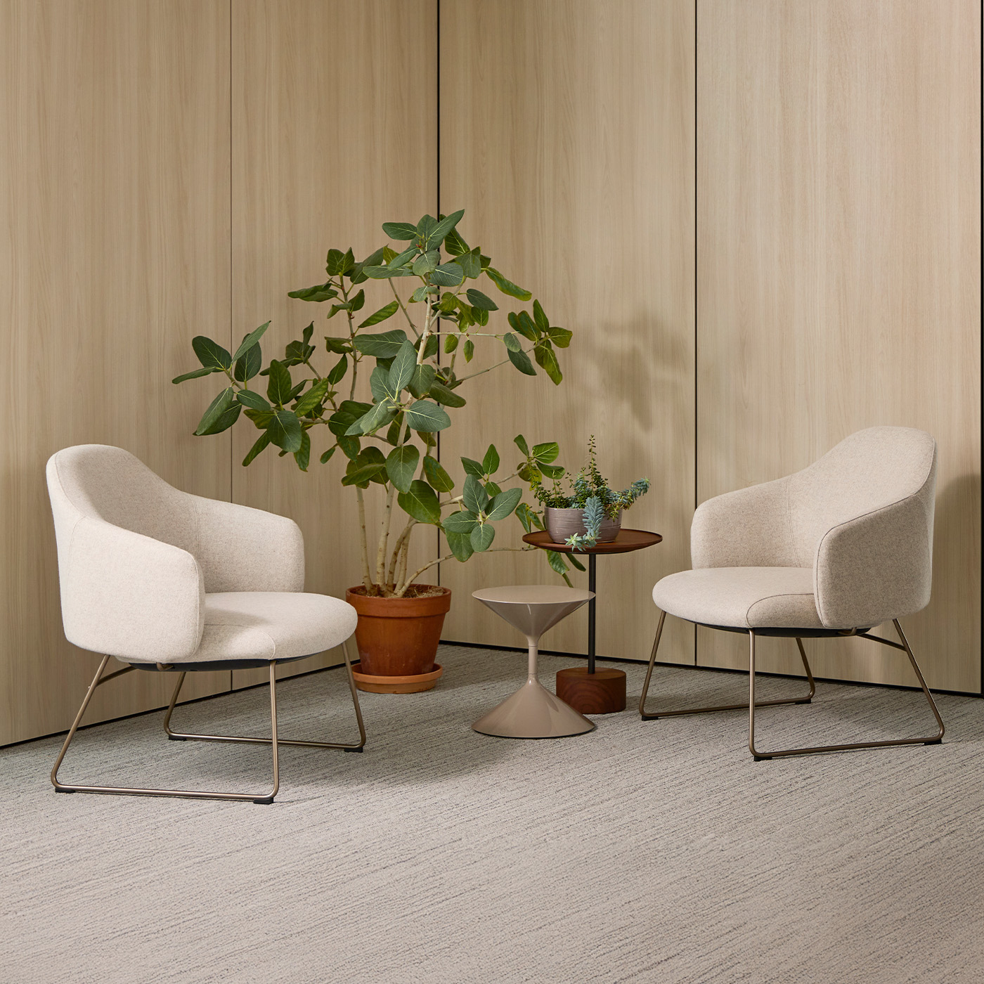Accolade Side Chair