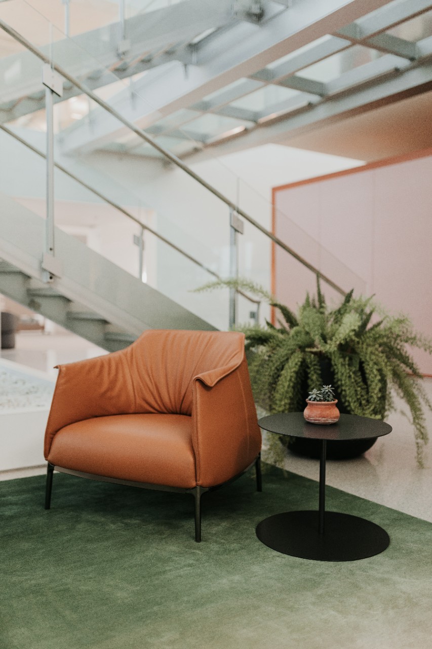 Archibald Lounge