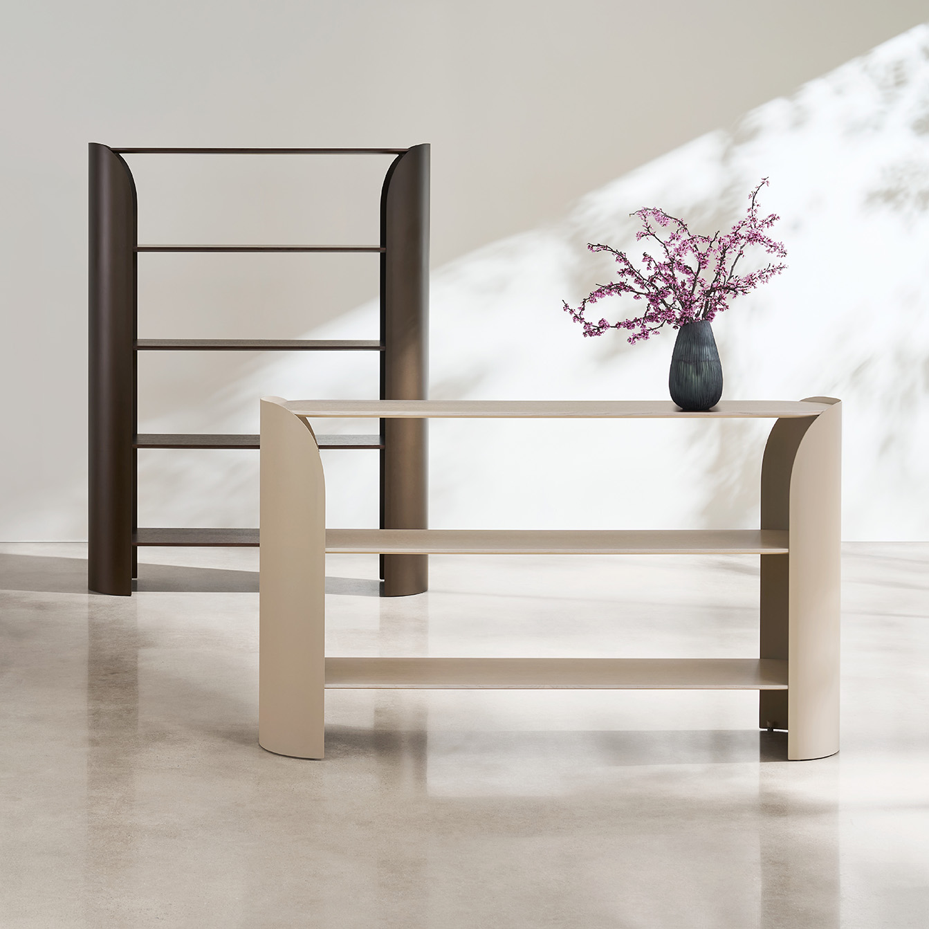 Vida Shelving