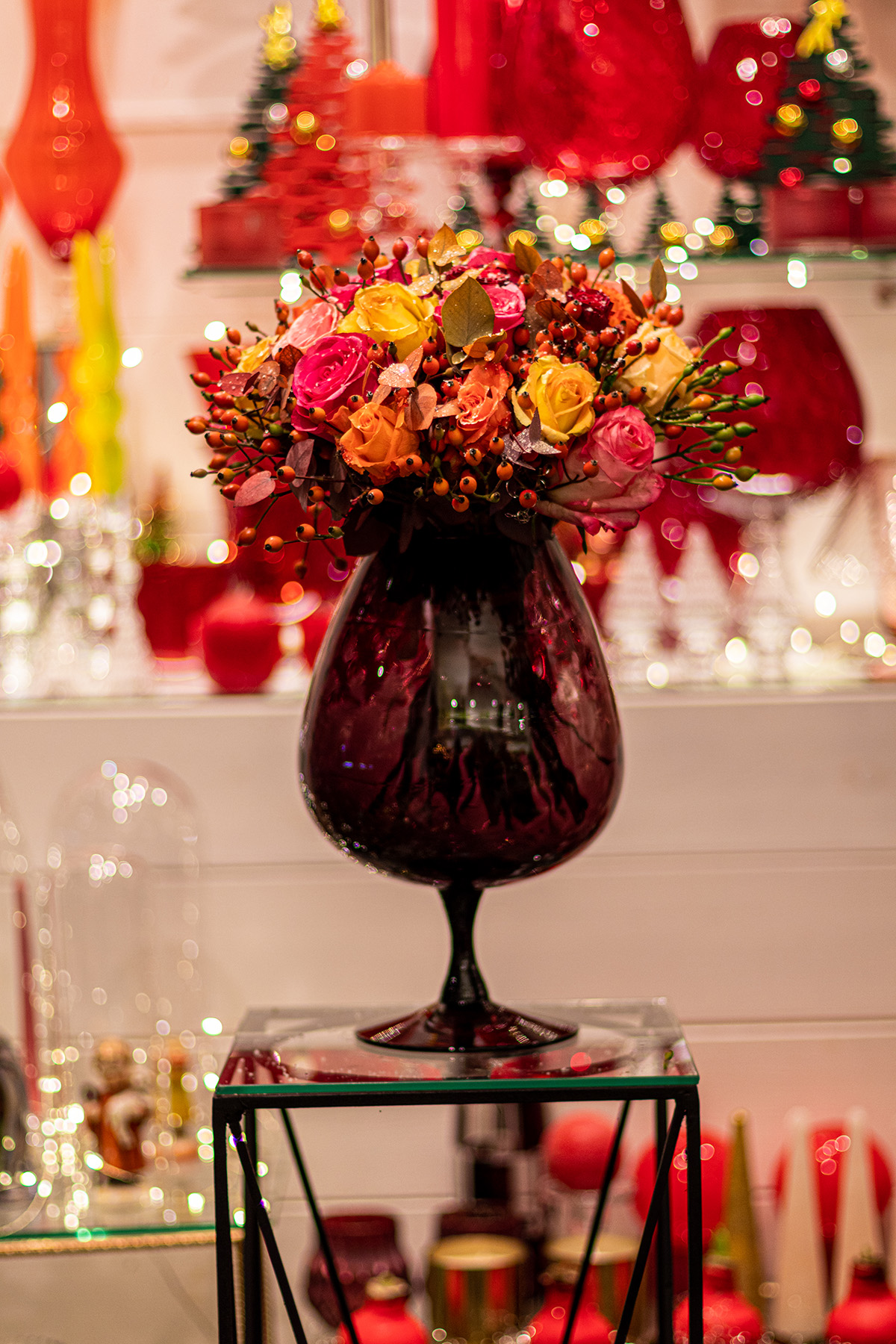 Rood feestboeket voor de feestdagen.