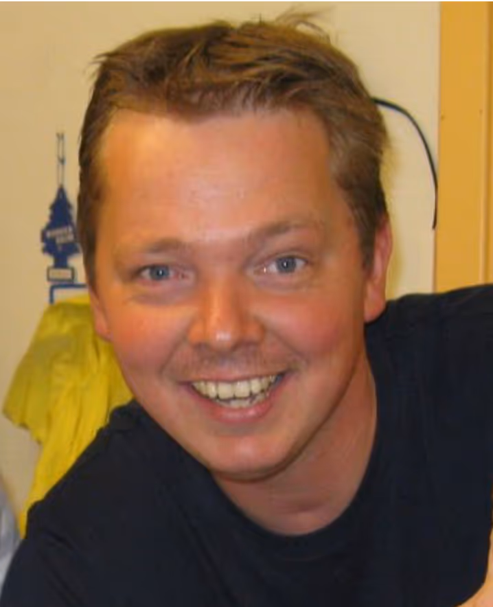 Ragnvald Holst- Larsen 