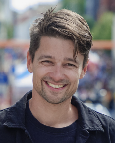 Tarjei U. Helle 