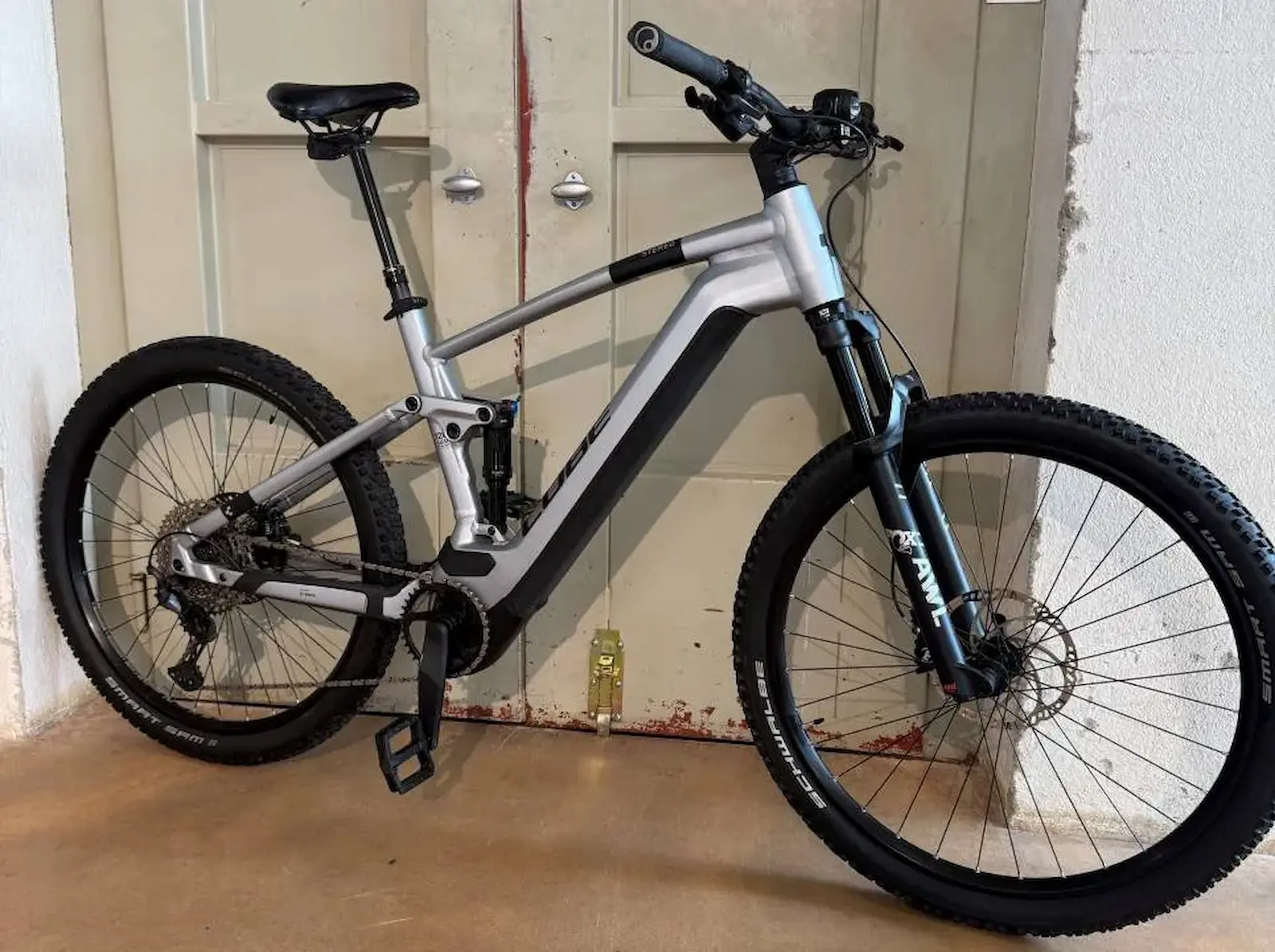 Cube Stereo Hybrid 120 Race 750