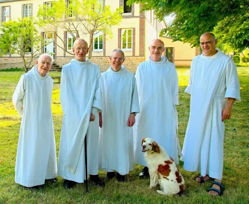 Monastère du Mesnil Saint-Loup