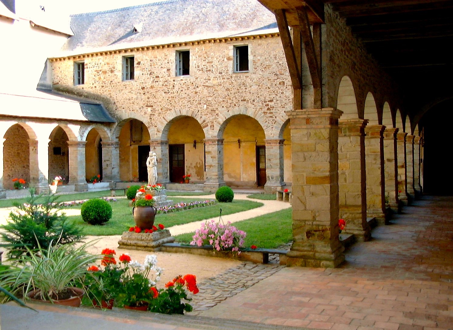 Monastère de Craon