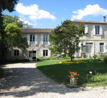 Abbaye Sainte-Marie du Rivet