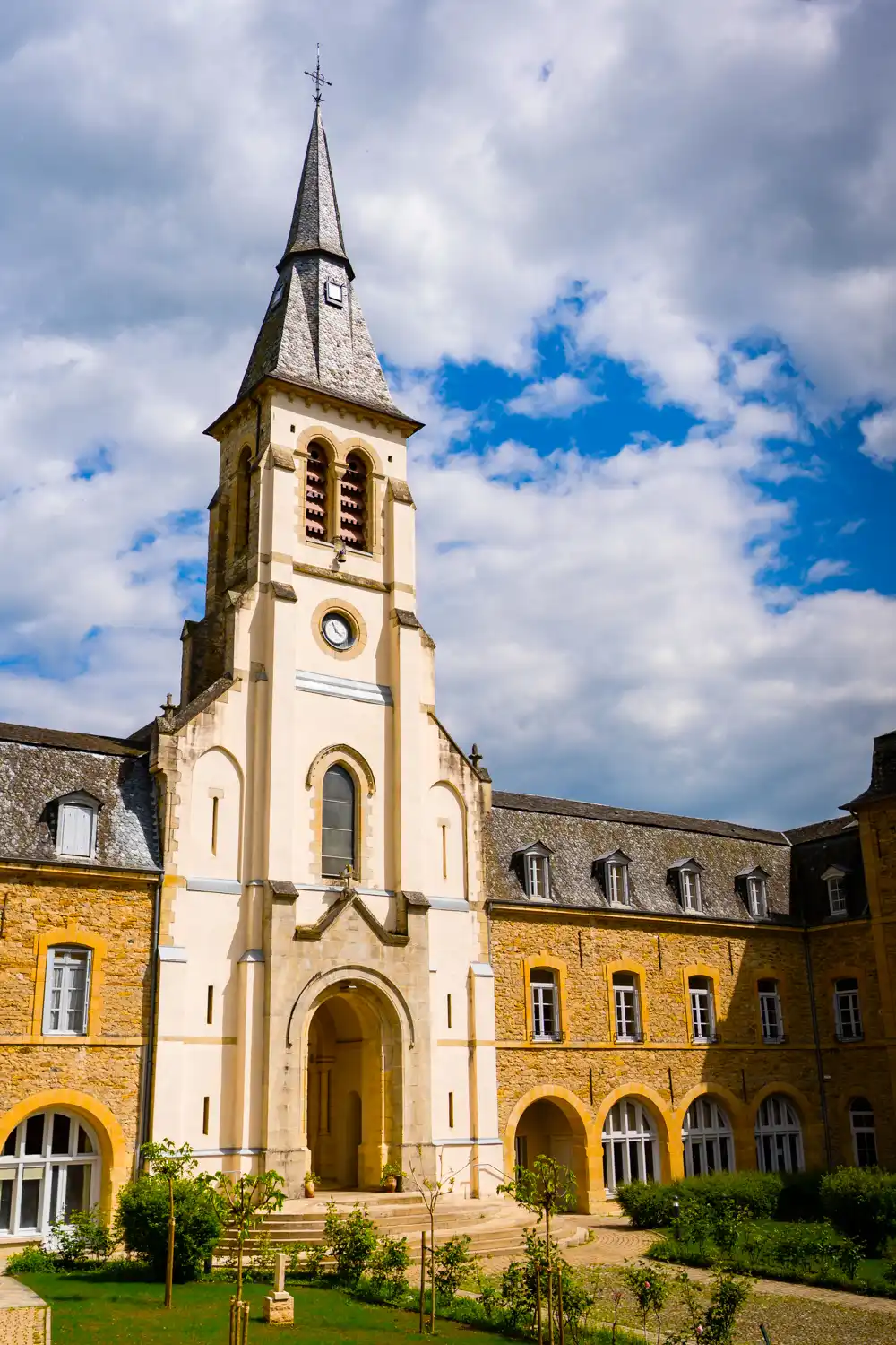 Accueil du Couvent de Malet