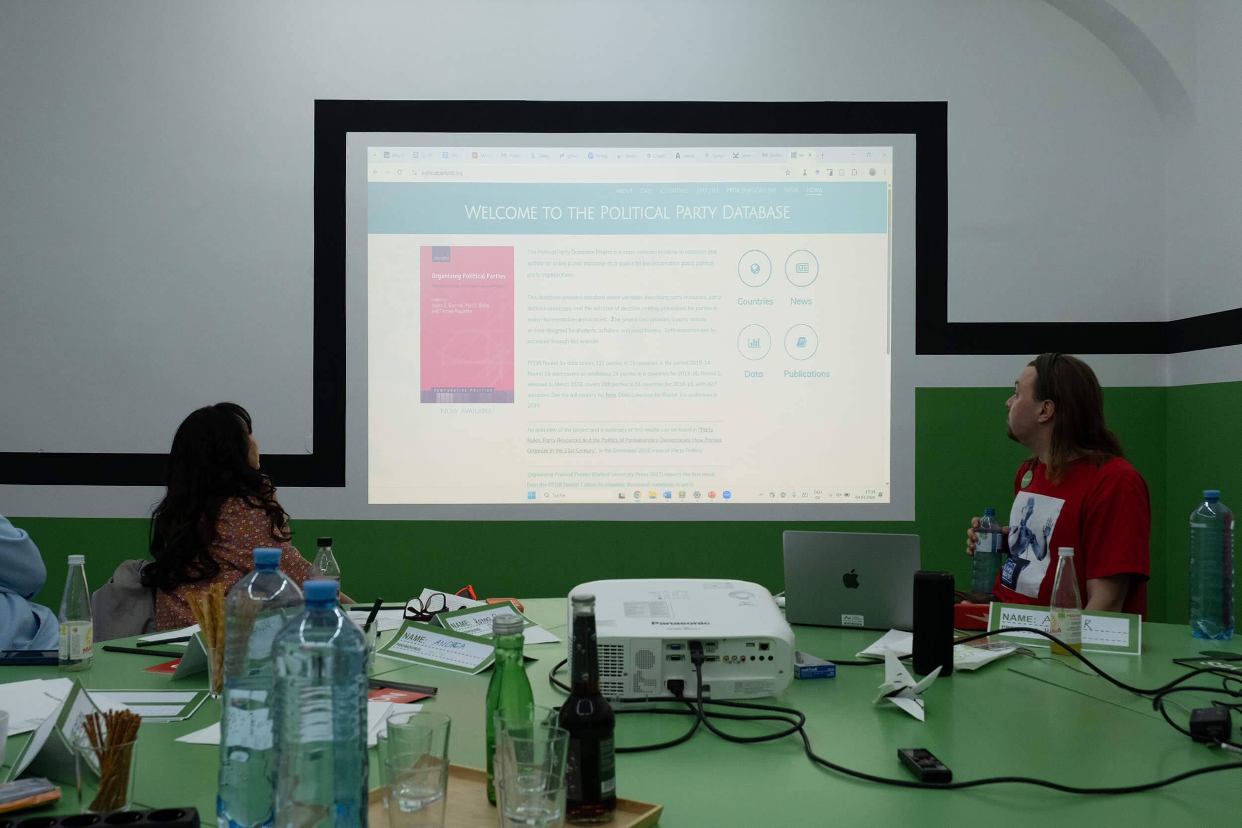 KI-DIPFEL GIPFELTREFFENComputer Lars, Leander Gussmann, Kunstraum Memphis, Kunst, Linz