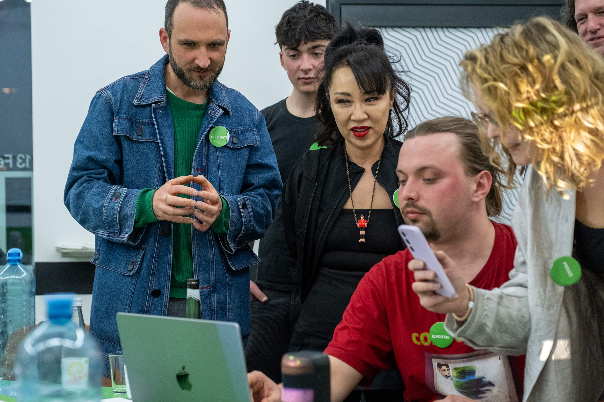 KI-DIPFEL GIPFELTREFFENComputer Lars, Leander Gussmann, Kunstraum Memphis, Kunst, Linz