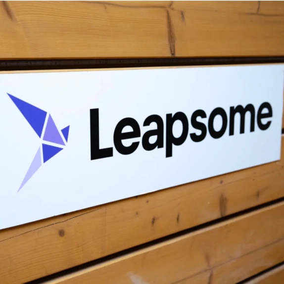 Leapsome logo