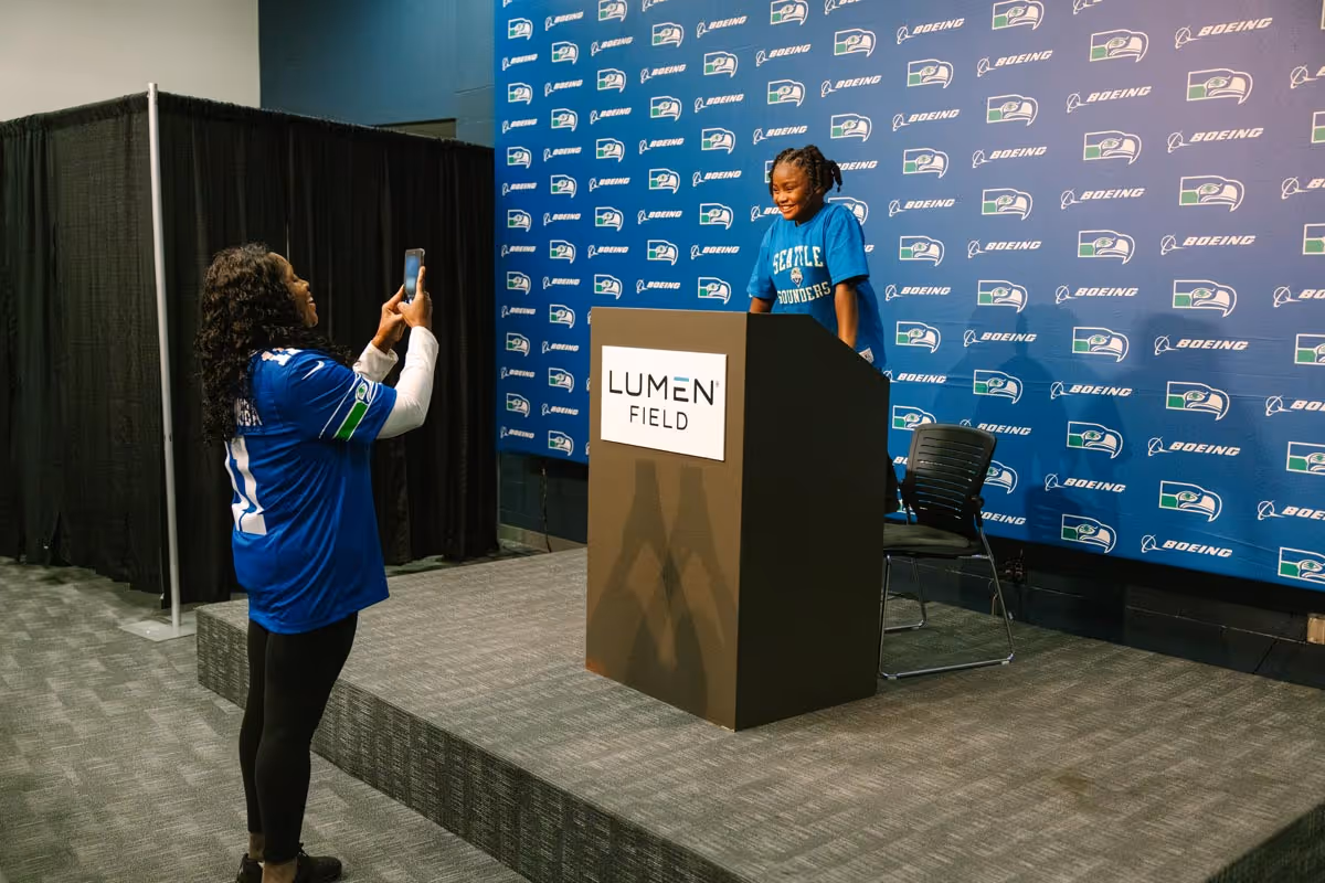 Tour guide at Lumen Field