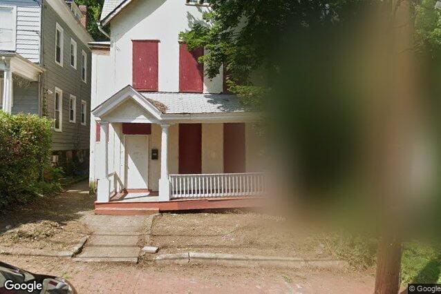 1311-maple-view-place-se