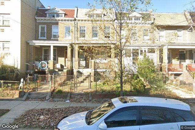 715-longfellow-street-n0w0