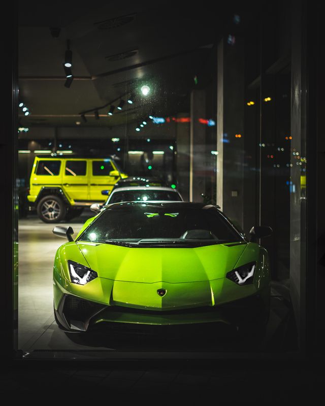 truDigital digital signage in a modern auto dealership showroom displaying new vehicle inventory and finance offers