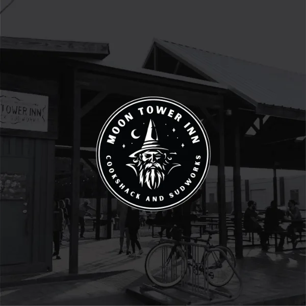 Moon Tower Inn