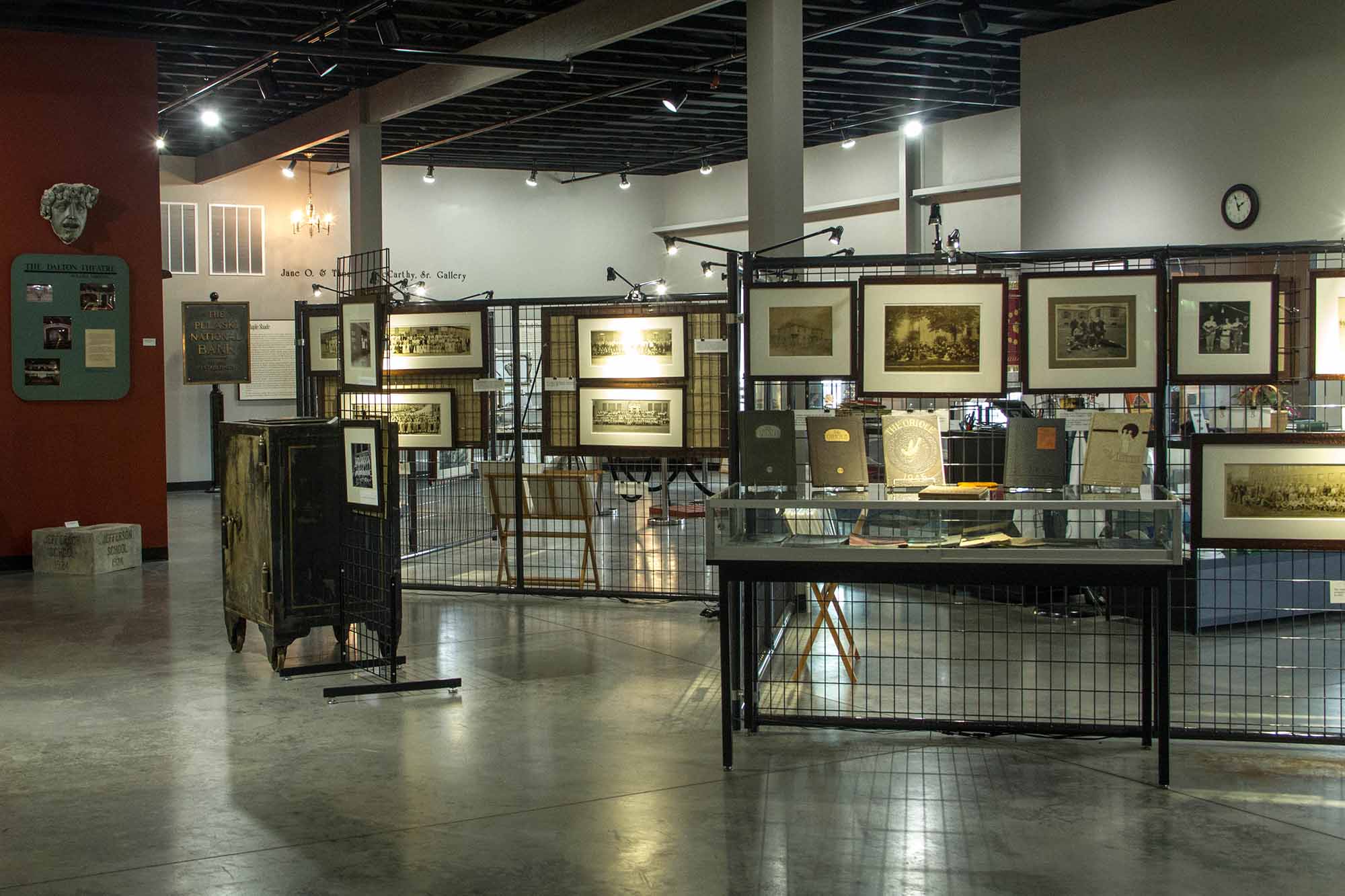 Raymond F. Ratcliffe Memorial Transportation Museum