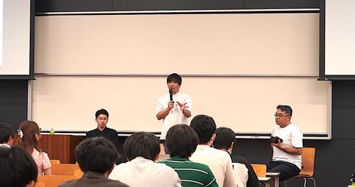 早稲田大学 商学部 東証提携講座に代表取締役社長 志水 雄一郎、取締役 清水 和彦が登壇いたしました。