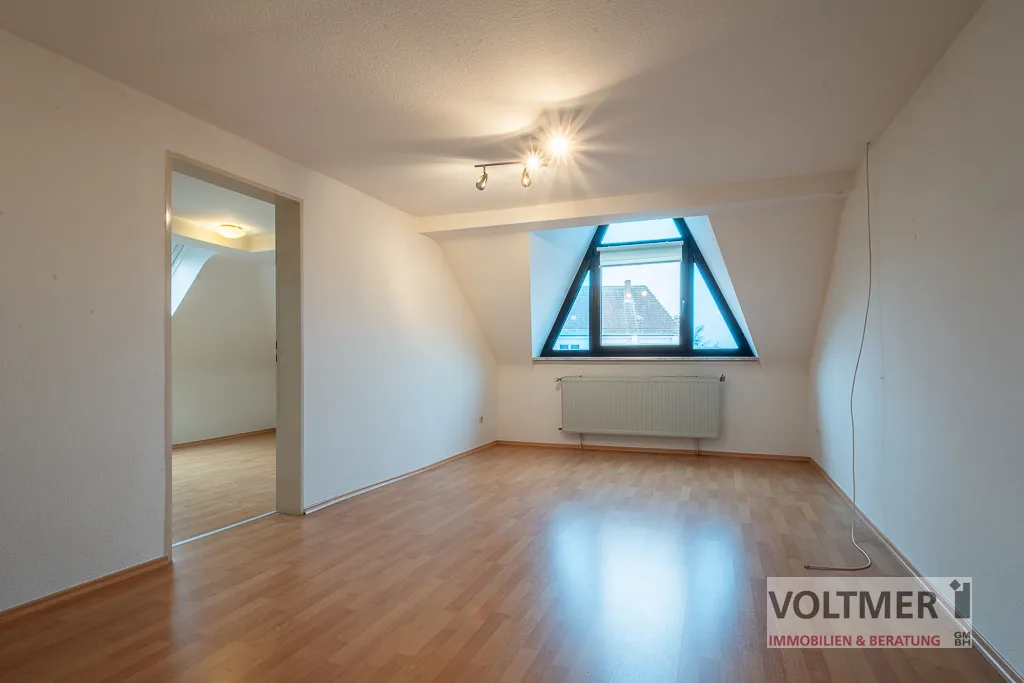 DG Wohnung links Wohnzimmer
