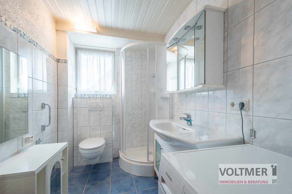 Haus 11 EG Tageslichtbad