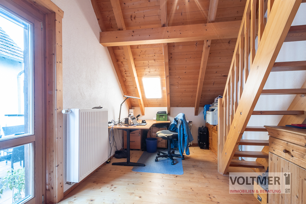 Haus 11a DG Arbeitszimmer 