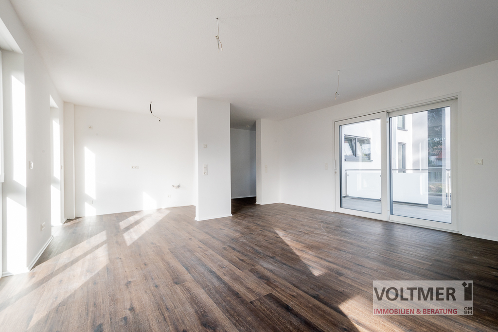RESERVIERT - lichtdurchflutete Etagenwohnung mit Balkon und Garage in Wiebelskirchen!