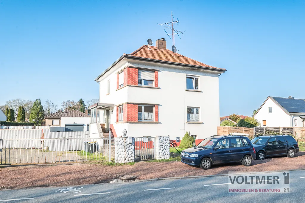 Straßenansicht