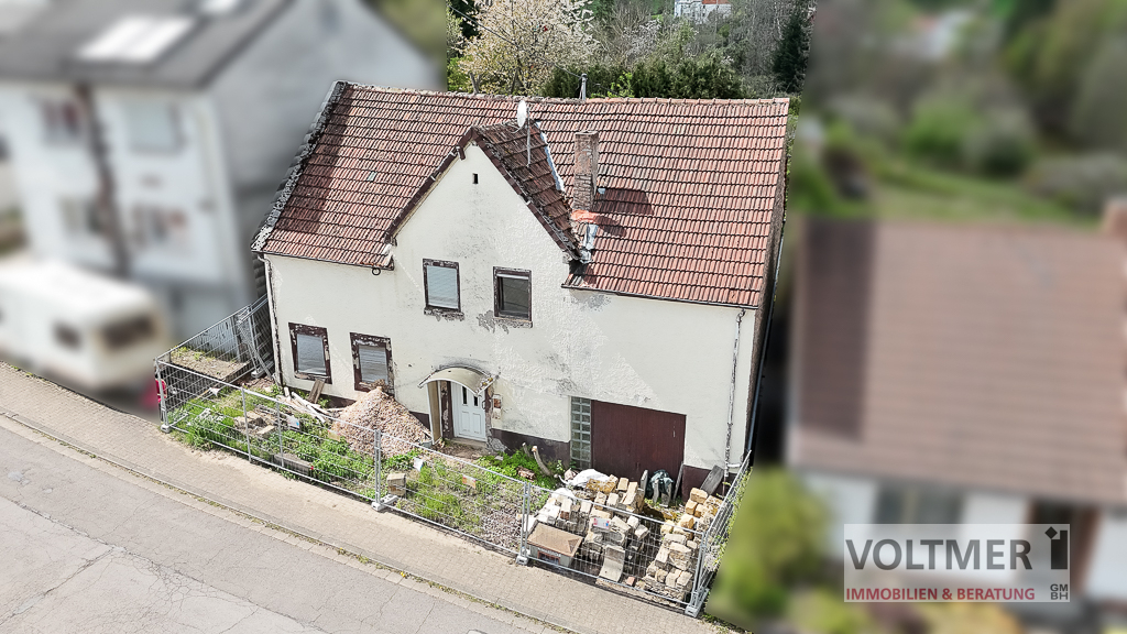 Drohnenansicht Straßenseite