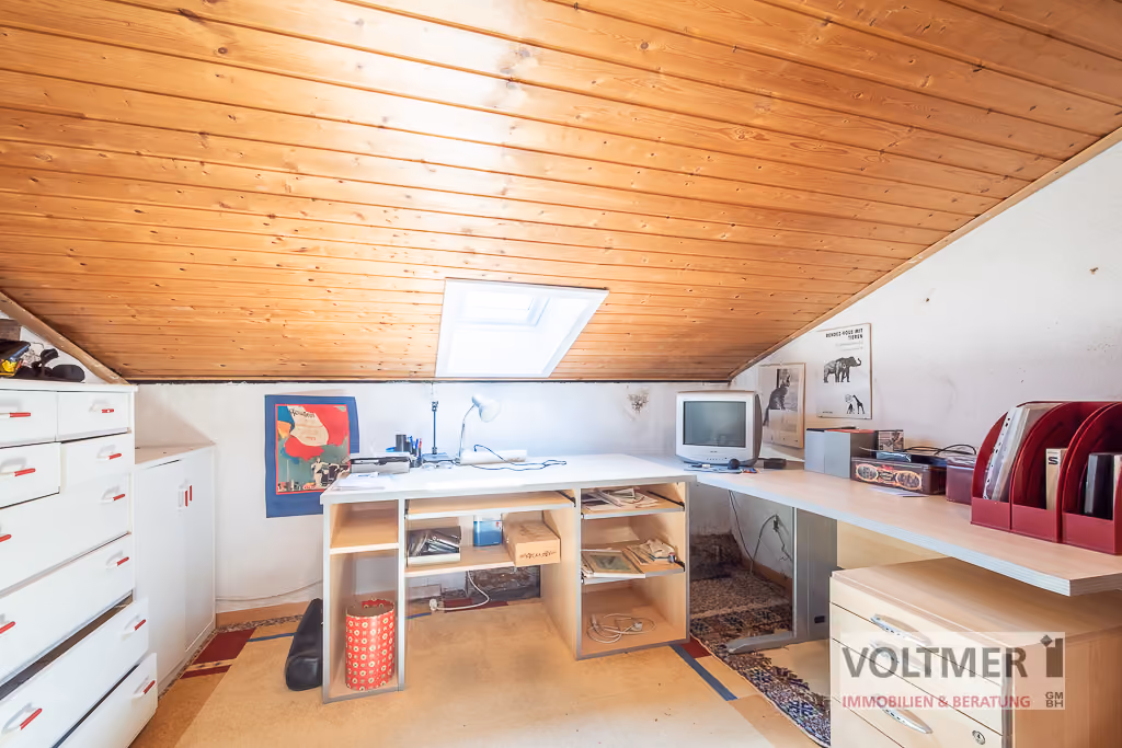 DG Arbeits- / Ankleidezimmer