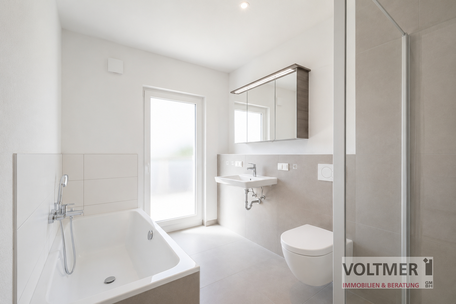 Tageslichtbad en Suite